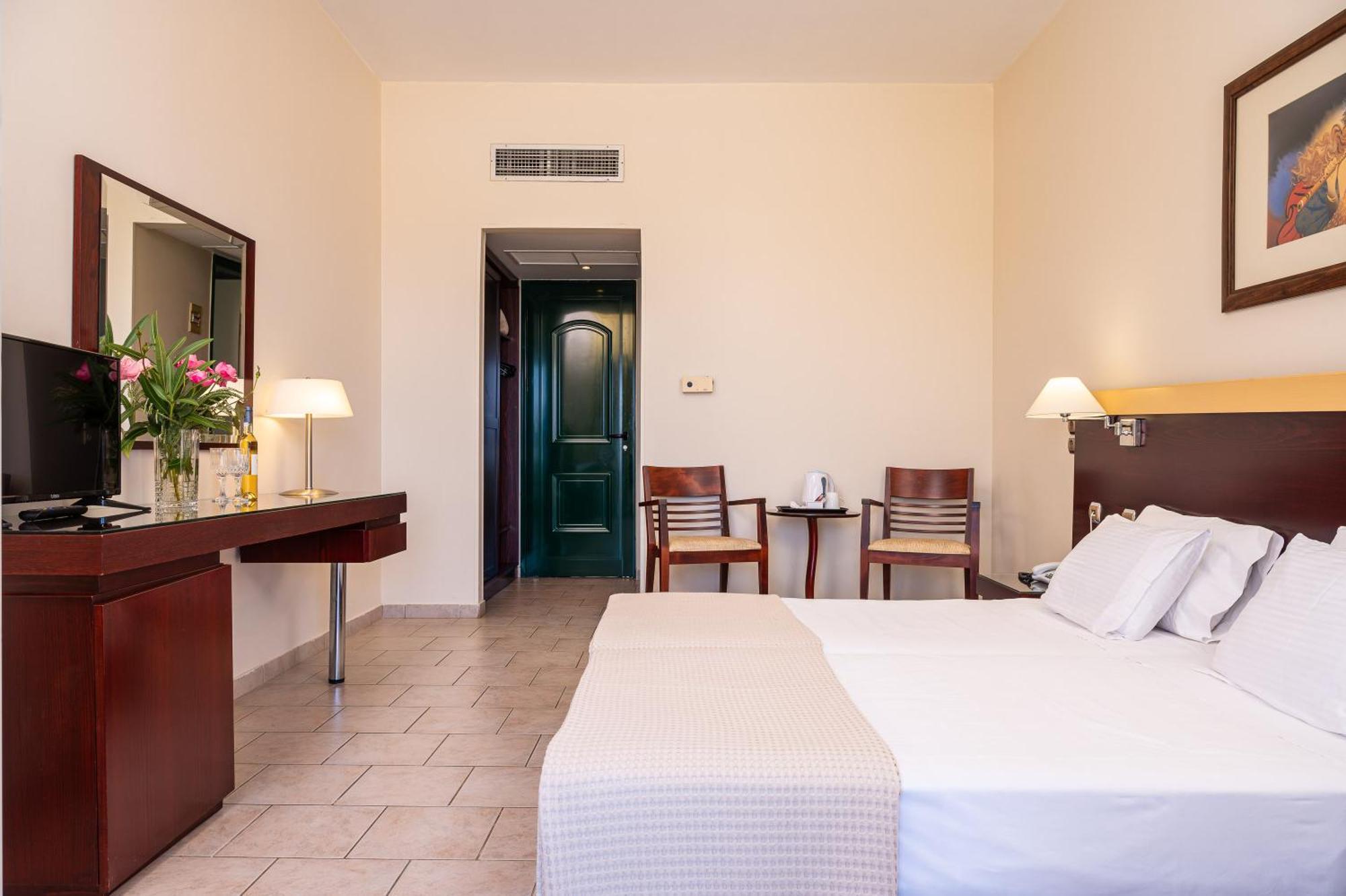 Arion Hotel Кокарі Екстер'єр фото